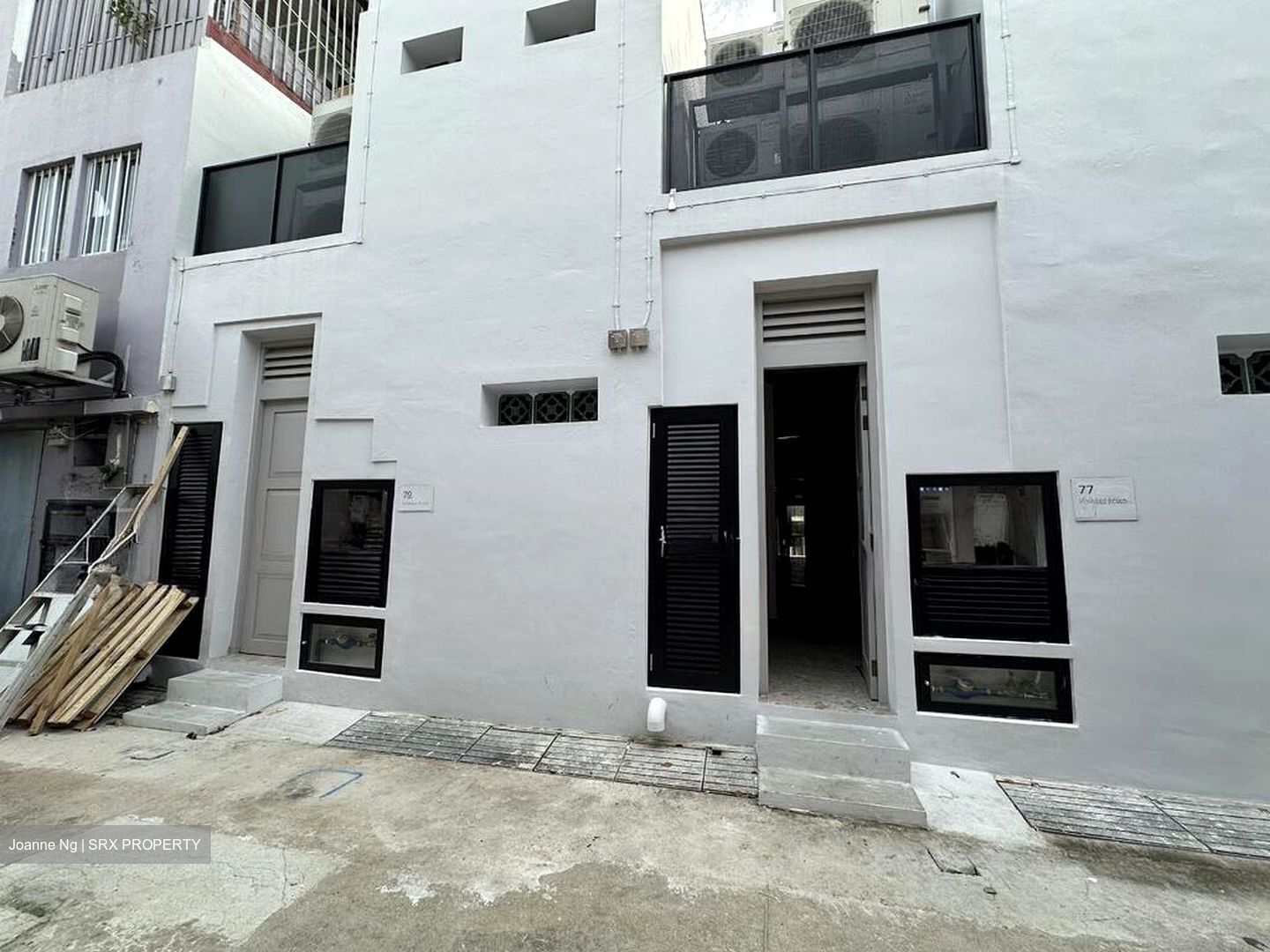 Rowell Road (D8), Retail #570487211
